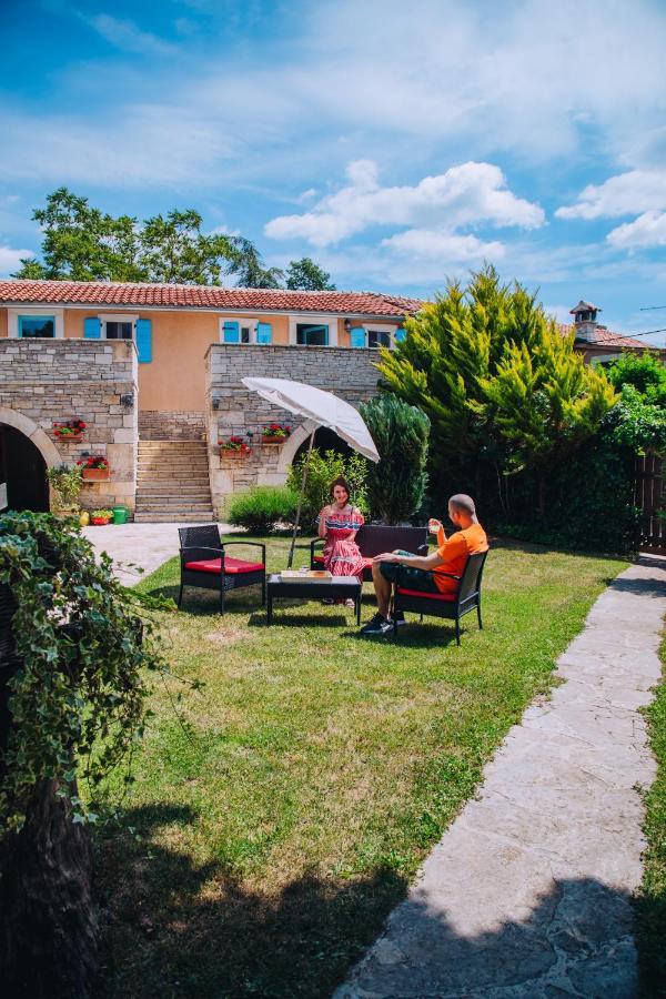 Casa Karnevali Villa Zminj Bagian luar foto